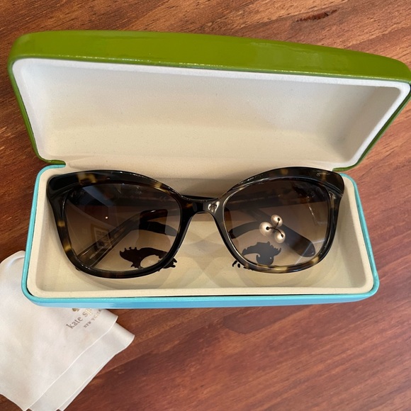 kate spade Accessories - Kate Spade cateye tortoise shell sunglasses